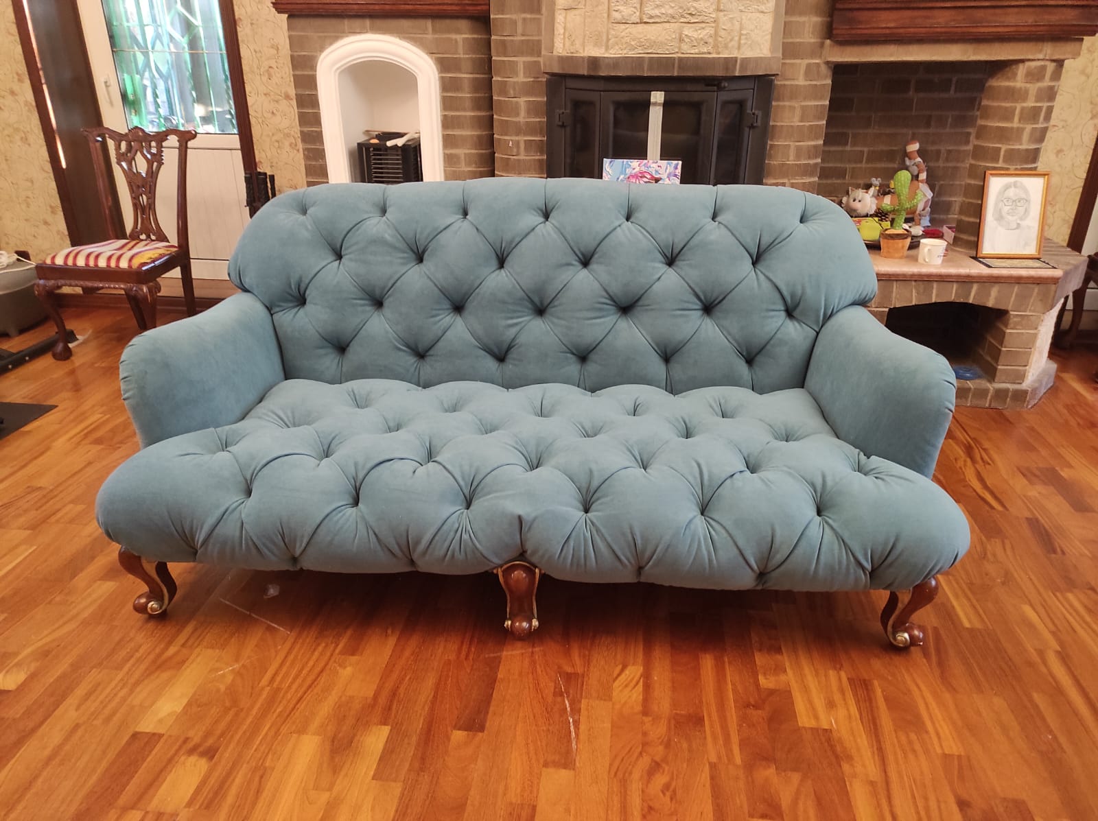 Обивка дивана. Спасск-Дальний